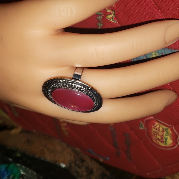 Pink stone Ring - Picture 2 of 3